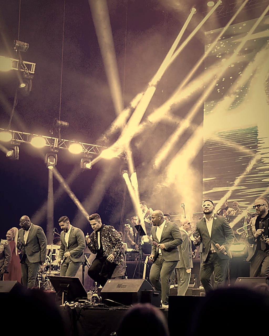 Juntos por la Cumbia en Arena Ciudad de México
